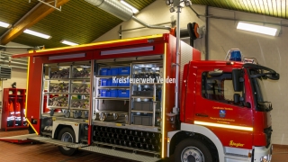 Der neue SGW, mit Markise zum Wetterschutz, Lichtmast und Umfeldbeleuchtung.
