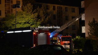 Drehleiter der Ortsfeuerwehr Verden im Einsatz.