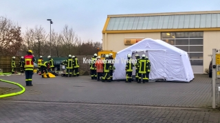 Einsatzkräfte vor Ort.