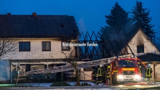 Zwar konnte ein Niederbrennen des Gebäudes verhindert werden, dennoch wurde dieses durch den Brand erheblich beschädigt.
