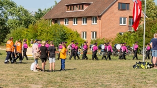 Für ein buntes Rahmenprogramm sorgte unter anderem die FMC Showband der Feuerwehr Verden.