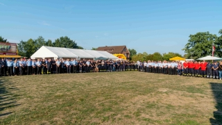 Angetreten zur Siegerehrung – insgesamt 53 Gruppen nahmen am Kreisfeuerwehrtag teil.