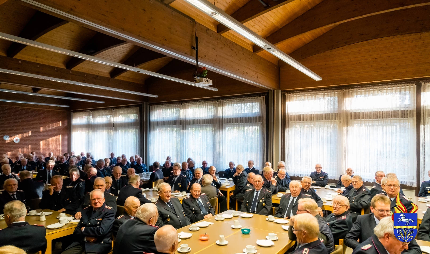 Volles Haus in der Feuerwehrtechnischen Zentrale – 130 Senioren waren der Einladung zum 34. Seniorennachmittag gefolgt.