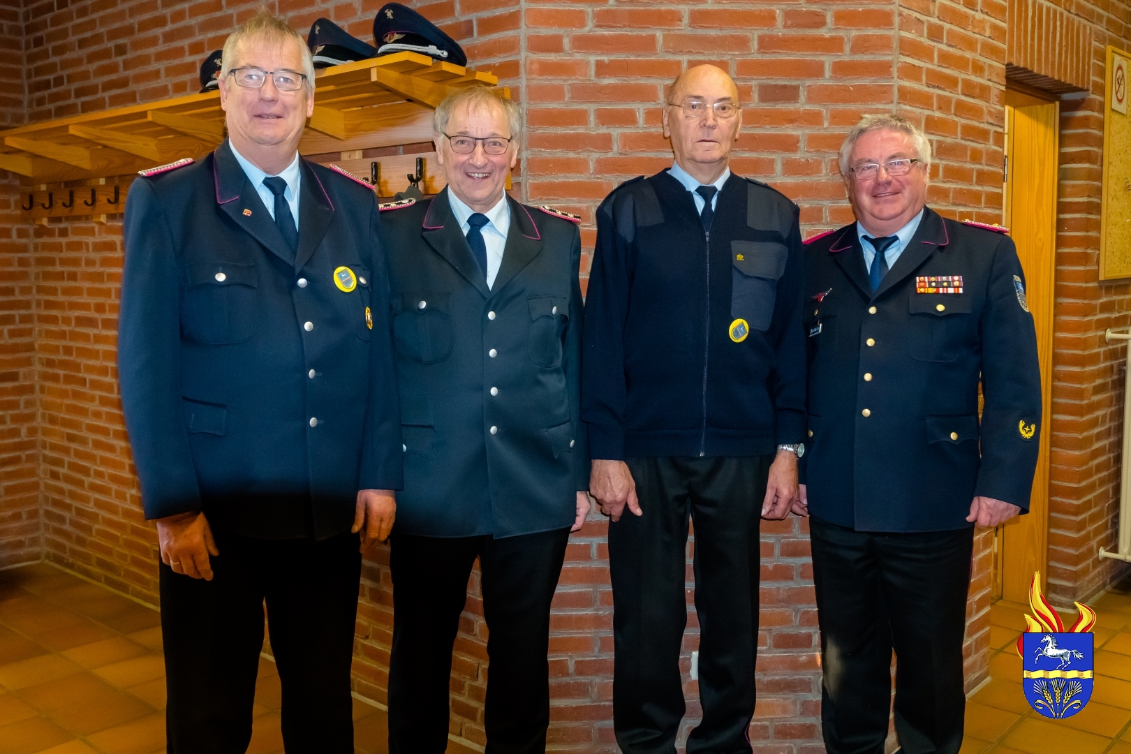 Der neue Vorstand der Kreisseniorenkameradschaft im Kreisfeuerwehrverband Verden mit Kreisbrandmeister Hans-Hermann Fehling (rechts).