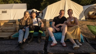 Die beiden Mr & Mrs-Paare.