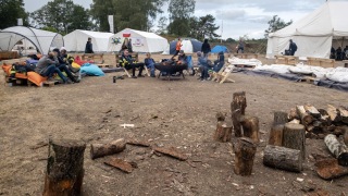 Lagerfeuer am Abend.