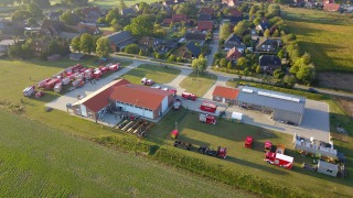 Kreisfeuerwehrbereitschaft Verden an der Unterkunft am Feuerwehrhaus Reinstorf.