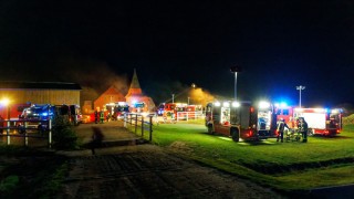 Einsatzkräfte vor Ort.