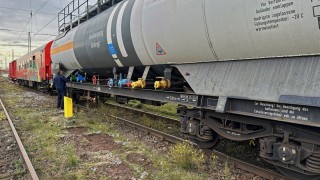 Einweisung in die gebräuchlichsten Armaturen an Kesselwagen. Einweisung in die gebräuchlichsten Armaturen an Kesselwagen.