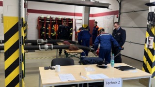 Per Los musste ein Sicherungsknoten gemacht und erklärt werden.