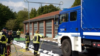 Übung Hygieneschleuse.