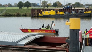 20251015_Schiffdrohtzusinken_03_Bomhoff