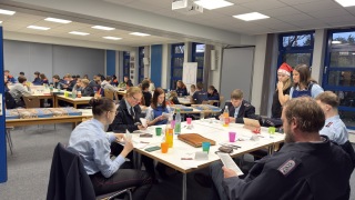 Im Anschluss an die Sitzung gab es noch eine kleine Weihnachtsfeier.