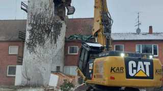 c2741b84-b955-4324-afb1-ef758859b006