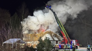 20260204_Reetdachhaus_Quelkhorn_TSchone16