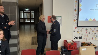 Gabriele Feder(Cluvenhagen) wurde mit der Ehrennadel der Deutschen Jugendfeuerwehr in Silber ausgezeichnet.