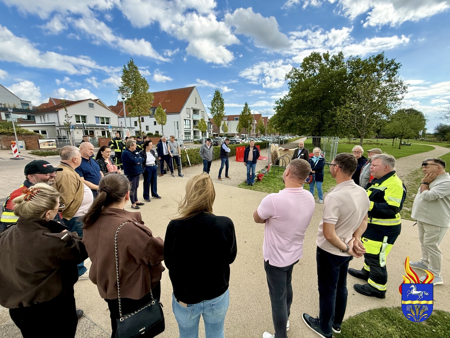 Begrüßung im Verdener Allerpark durch Kreisbrandmeister Dennis Körte, Fachbereichsleiterin Dr. Stephanie Fries, Bürgermeister Lutz Brockmann und Stadtbrandmeister Peter Schmidt.