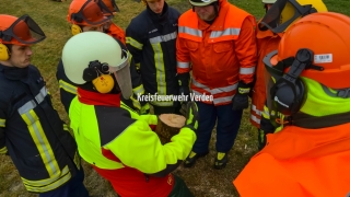 Neben theoretischen Grundlagen besteht der Lehrgang aus vielen praktische Teilen.